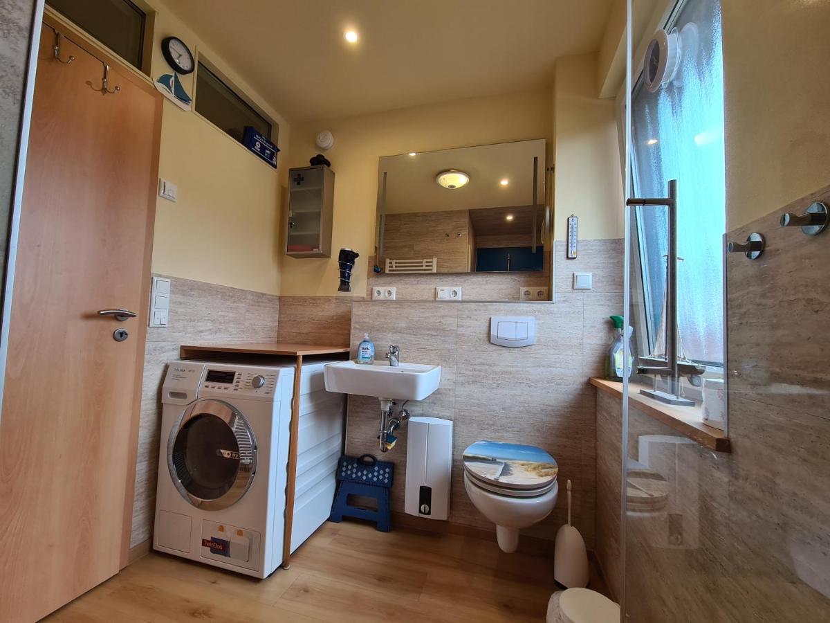 Ferienwohnung Leuchtturm Am Sandstrand Norden Zewnętrze zdjęcie